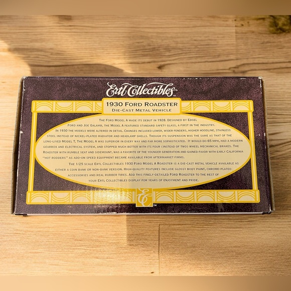 *NWT* ERTL Collectibles 1930 Ford Roadster Fleet Farm Die-Cast Metal Vehicle - Picture 3 of 7